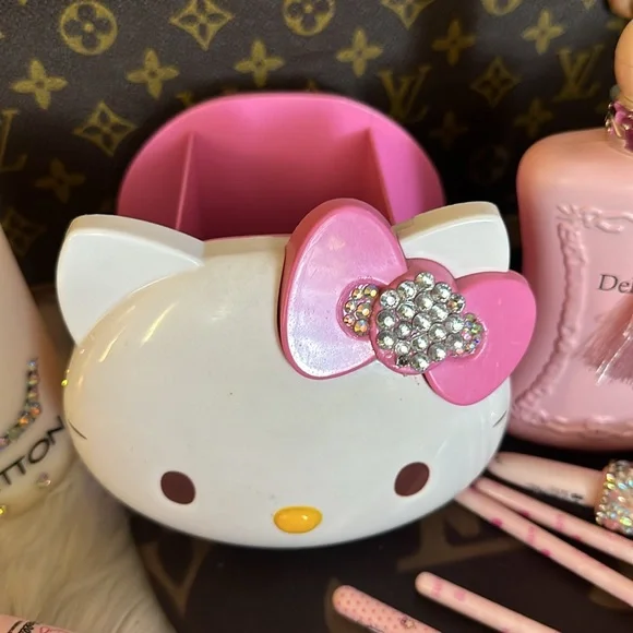 Hello kitty bundle 💞 - Picture 5 of 6
